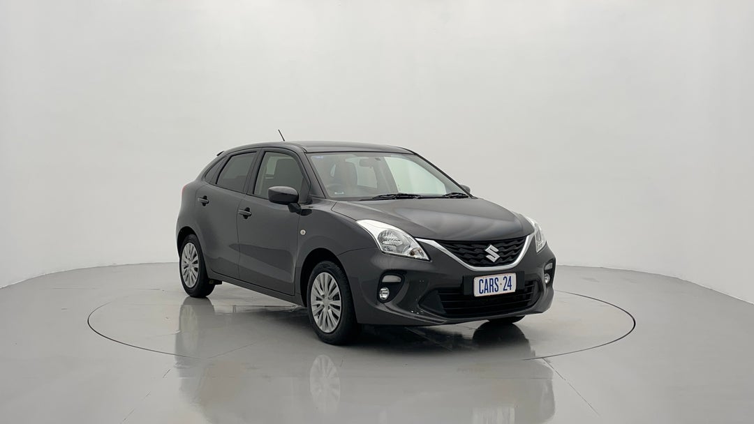 Right Front Diagonal (45- Degree) View