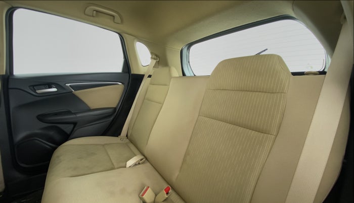 2015 Honda Jazz 1.2 V MT, Petrol, Manual, 68,192 km, Right Side Rear Door Cabin