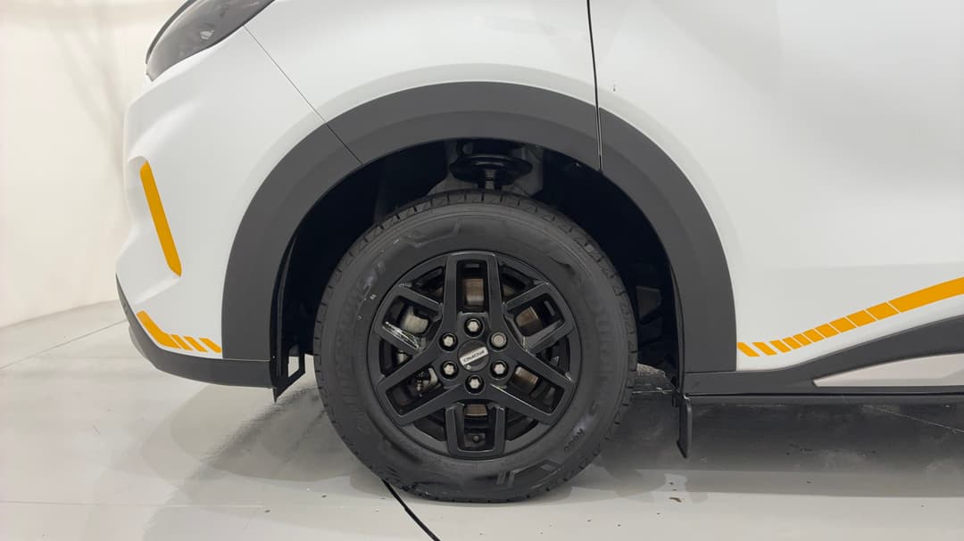 2025 Ford Transit Custom Trail (lwb), Automatic, 15877 km, Left Front Wheel