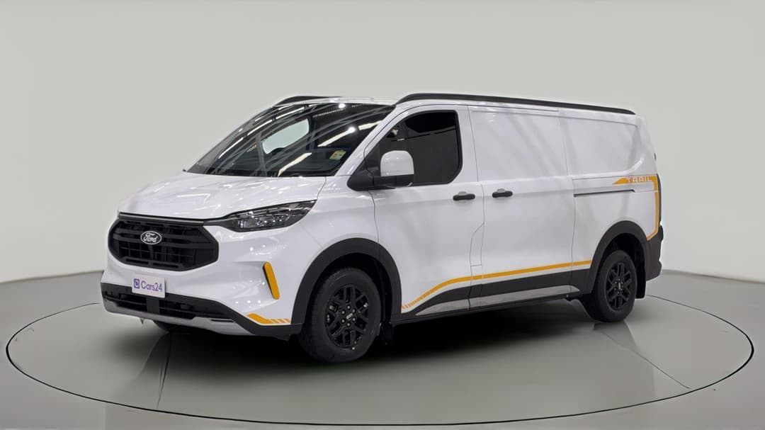 2025 Ford Transit Custom Trail (lwb), Automatic, 15877 km, Left Front Diagonal (45- Degree) View
