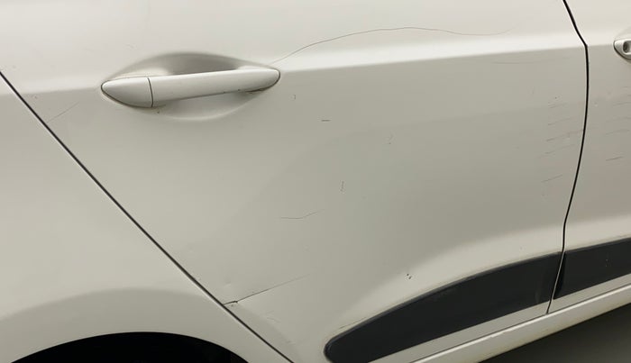 2015 Hyundai Grand i10 SPORTZ 1.2 KAPPA VTVT, Petrol, Manual, 71,787 km, Right rear door - Minor scratches