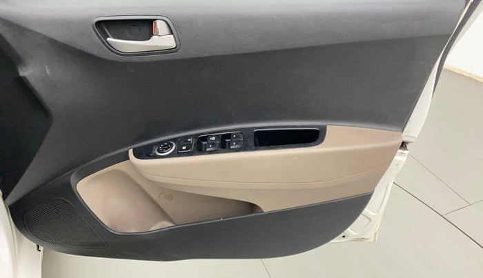 2015 Hyundai Grand i10 SPORTZ 1.2 KAPPA VTVT, Petrol, Manual, 71,787 km, Driver Side Door Panels Control