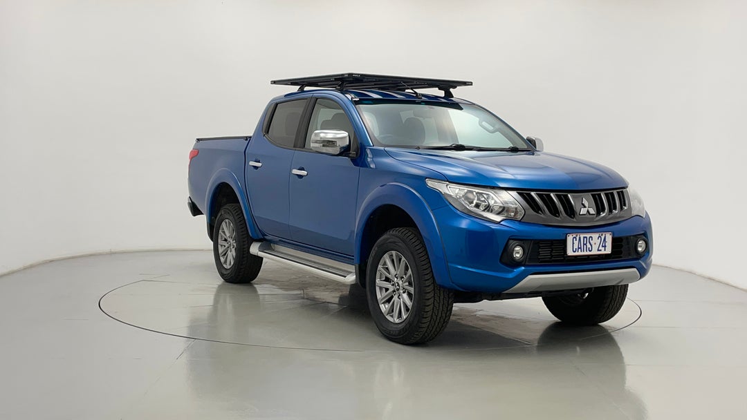 Right Front Diagonal (45- Degree) View