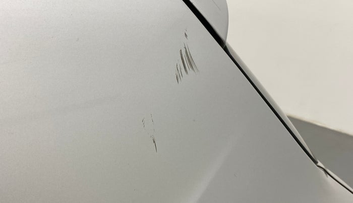 2017 Renault Kwid RXT 1.0, Petrol, Manual, 65,192 km, Left quarter panel - Minor scratches