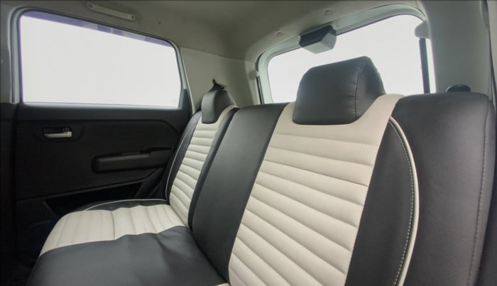 2020 Maruti New Wagon-R VXI 1.0, Petrol, Manual, 20,832 km, Right Side Rear Door Cabin