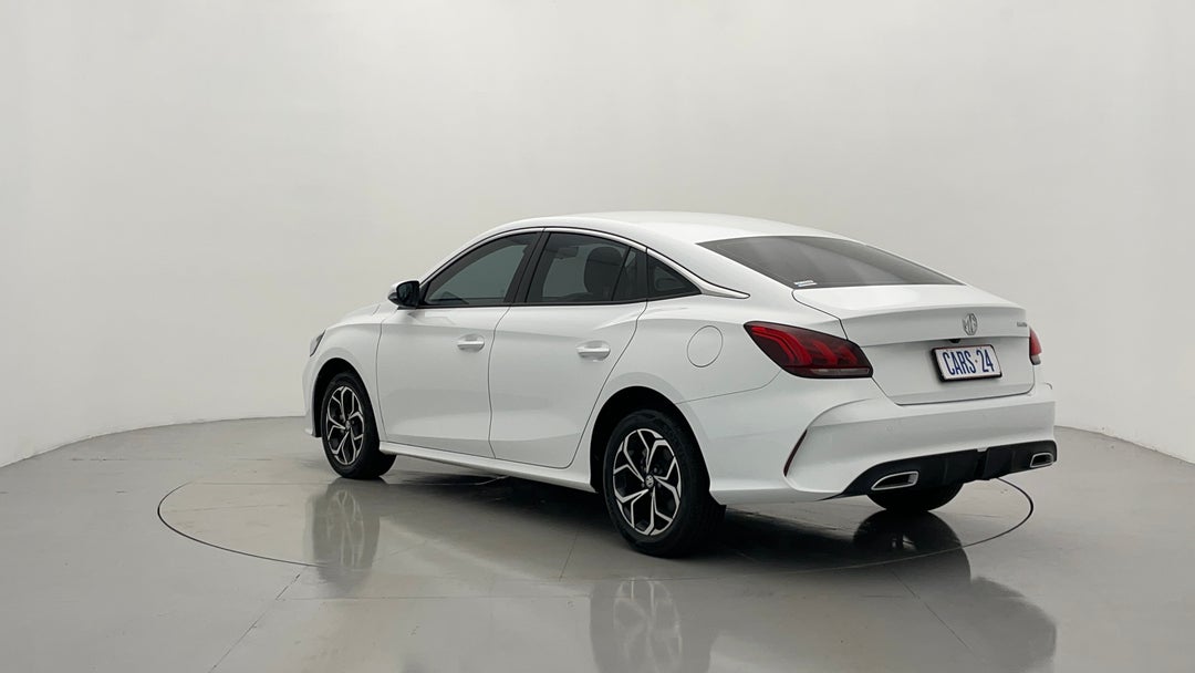 Left Back Diagonal (45- Degree) View