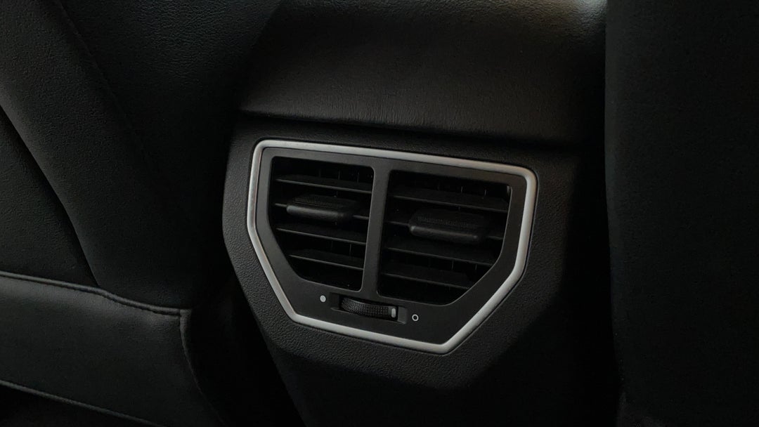 Rear A/C Vent