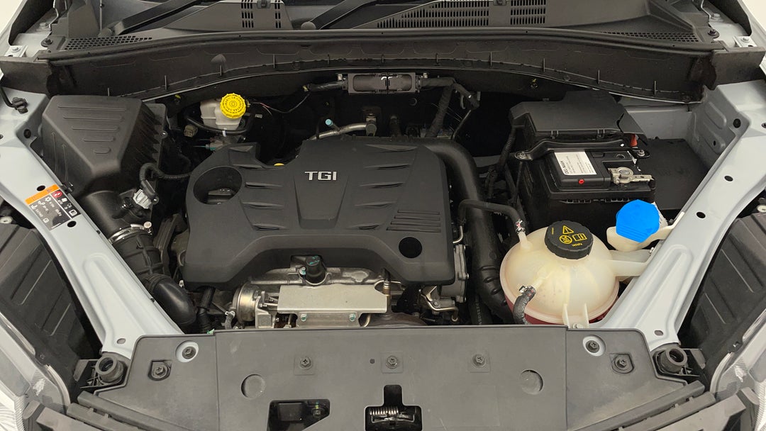 Open Bonnet (Engine)