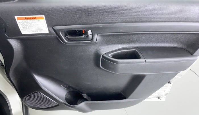2021 Maruti S PRESSO VXI CNG, CNG, Manual, 11,296 km, Driver Side Door Panels Control