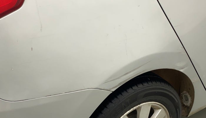 2014 Hyundai Xcent SX 1.2, Petrol, Manual, 60,048 km, Right quarter panel - Slightly dented