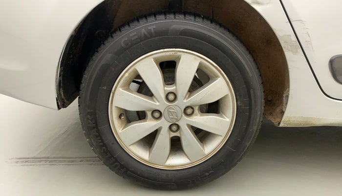 2014 Hyundai Xcent SX 1.2, Petrol, Manual, 60,048 km, Right Rear Wheel