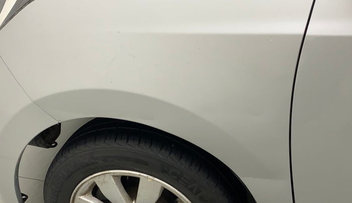 2014 Hyundai Xcent SX 1.2, Petrol, Manual, 60,048 km, Left fender - Slightly dented