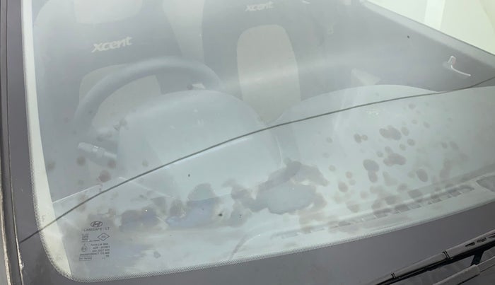 2014 Hyundai Xcent SX 1.2, Petrol, Manual, 60,048 km, Front windshield - Minor spot on windshield