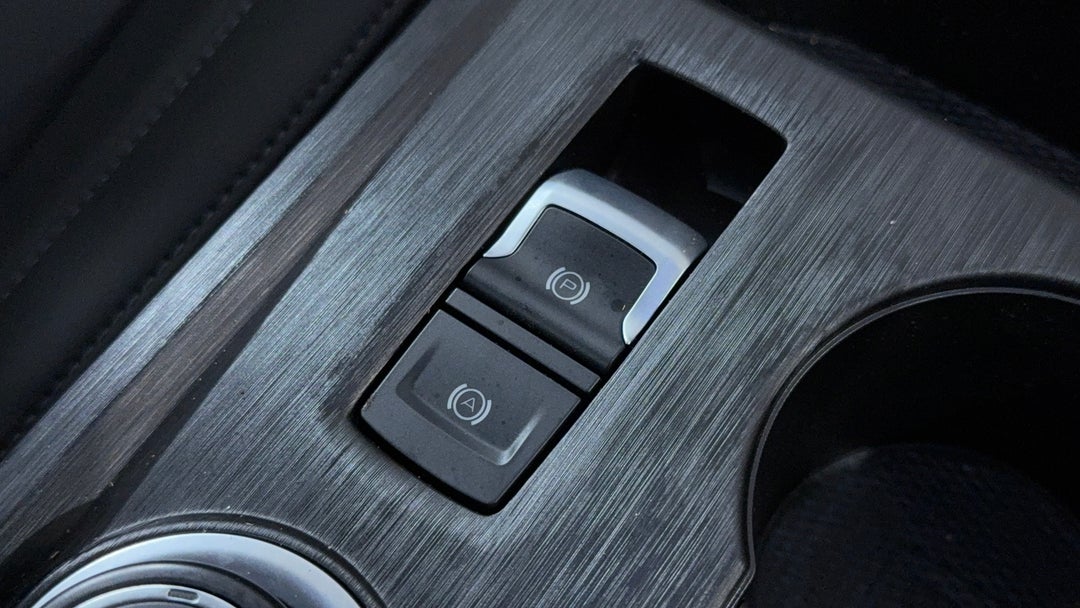 2024 GWM Ute Cannon-l (4x4), Automatic, 22476 km, Handbrake