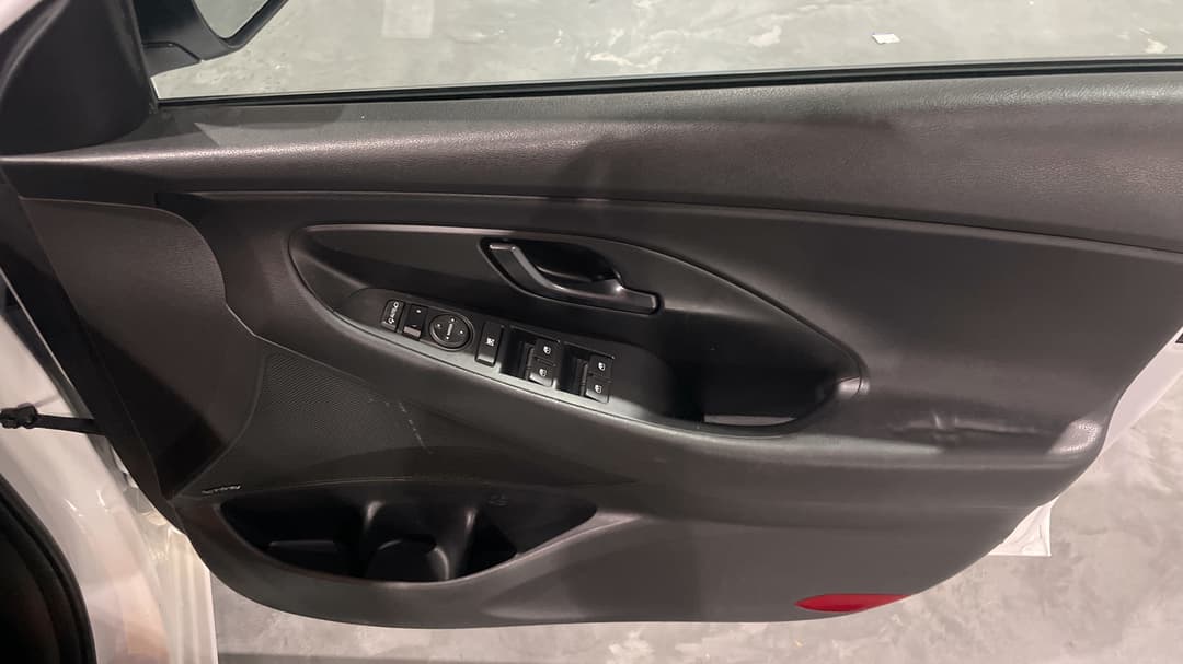 2022 Hyundai i30 N Line Premium, Automatic, 81339 km, Speaker View