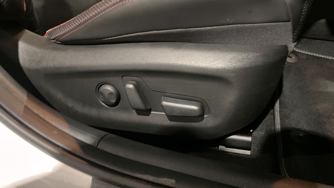 2022 Hyundai i30 N Line Premium, Automatic, 81339 km, Drivers Side Adjustment Panel