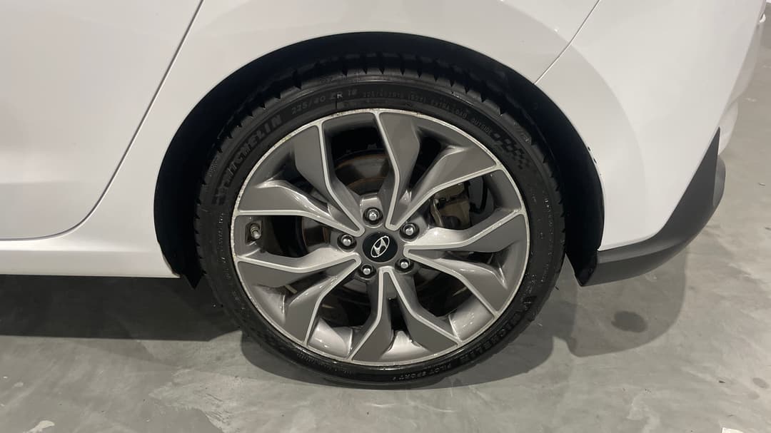 2022 Hyundai i30 N Line Premium, Automatic, 81339 km, Left Rear Wheel