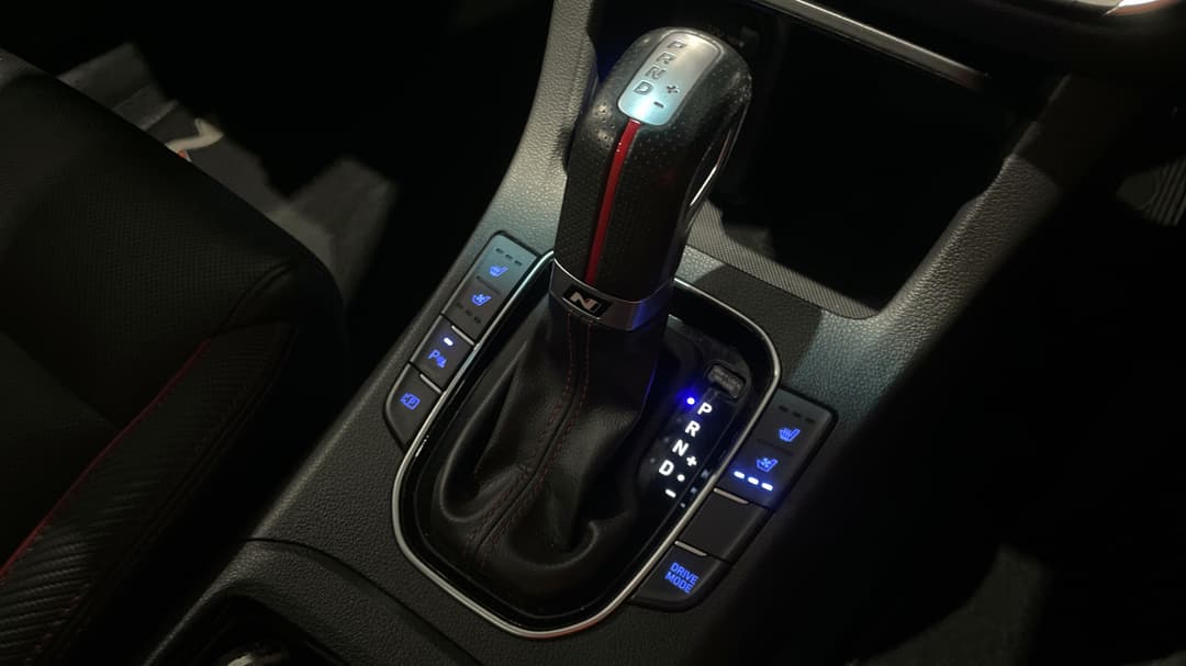 2022 Hyundai i30 N Line Premium, Automatic, 81339 km, Gear Lever 