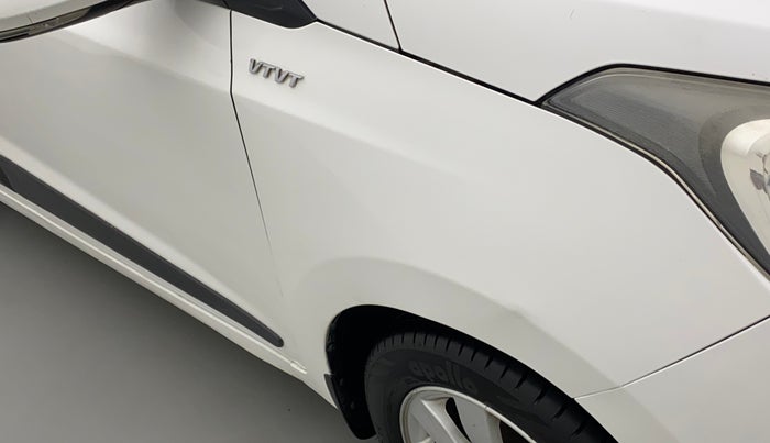 2014 Hyundai Xcent S (O) 1.2, Petrol, Manual, 80,250 km, Right fender - Minor scratches