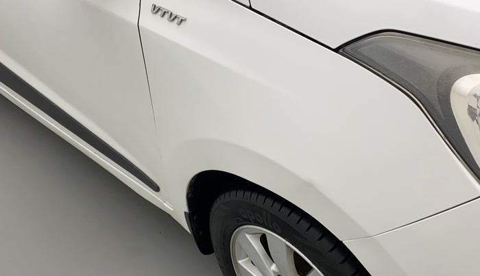 2014 Hyundai Xcent S (O) 1.2, Petrol, Manual, 80,250 km, Right fender - Slightly dented