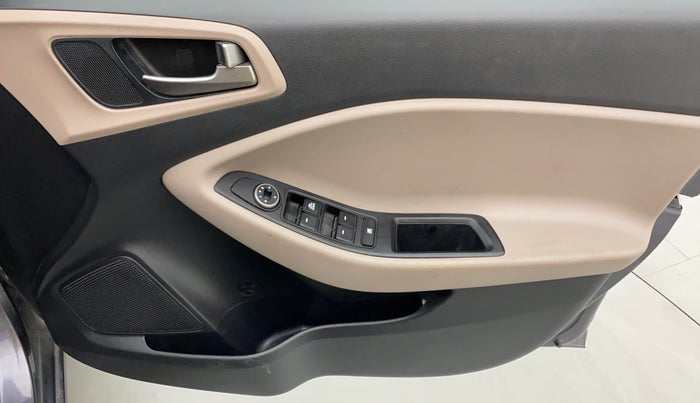 2018 Hyundai Elite i20 MAGNA EXECUTIVE 1.2, Petrol, Manual, 55,117 km, Driver Side Door Panels Control