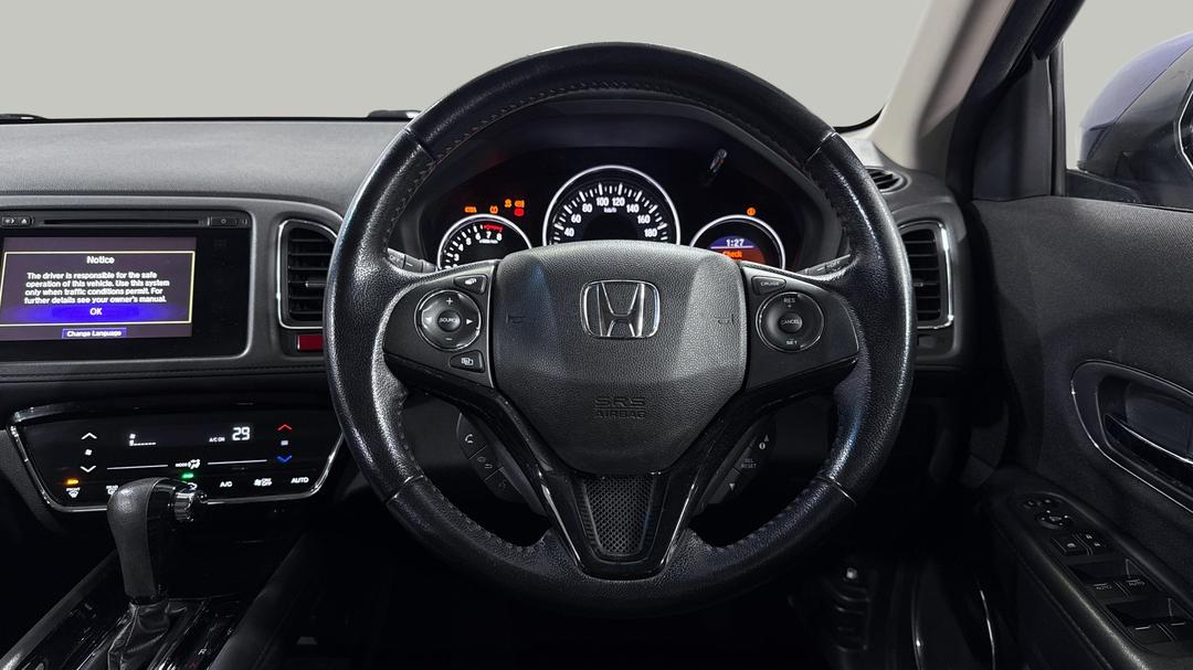 2015 Honda HR-V Vti-s, Automatic, 158927 km, Steering Wheel Close-up
