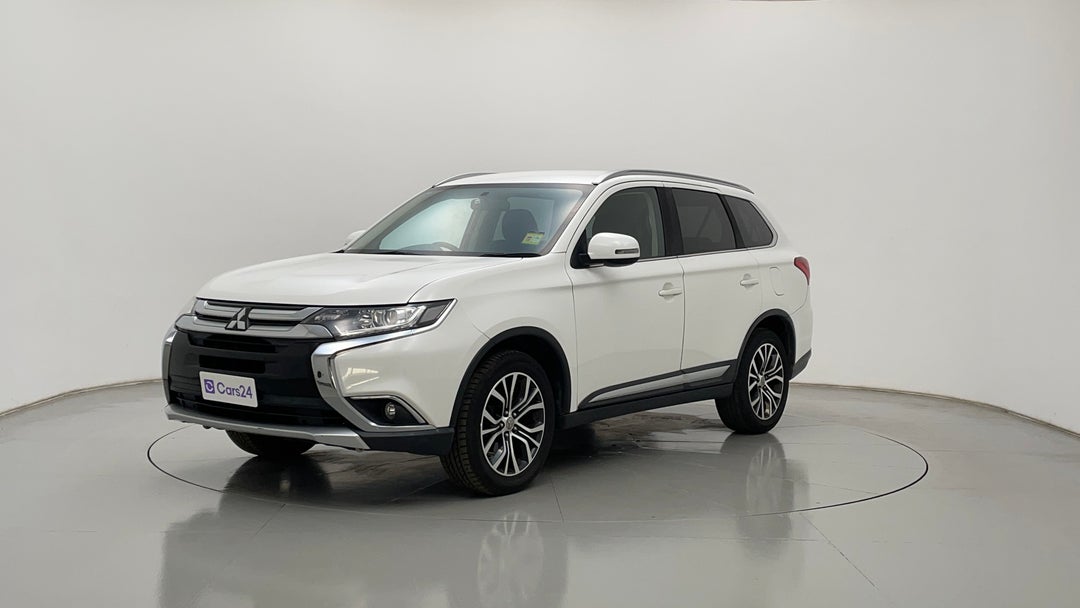 Left Front Diagonal (45- Degree) View