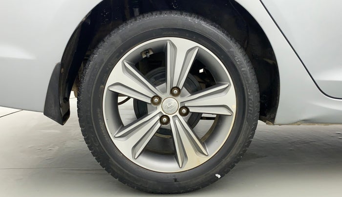 2019 Hyundai Verna 1.6 CRDI SX, Diesel, Manual, 39,796 km, Right Rear Wheel