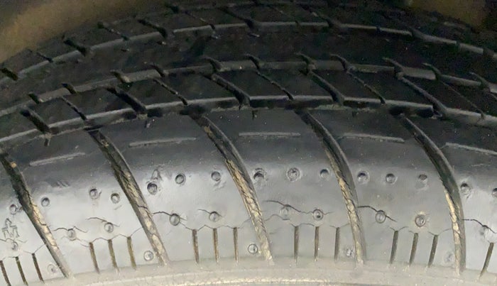 2017 Maruti Celerio ZXI AMT, Petrol, Automatic, 7,654 km, Left Rear Tyre Tread