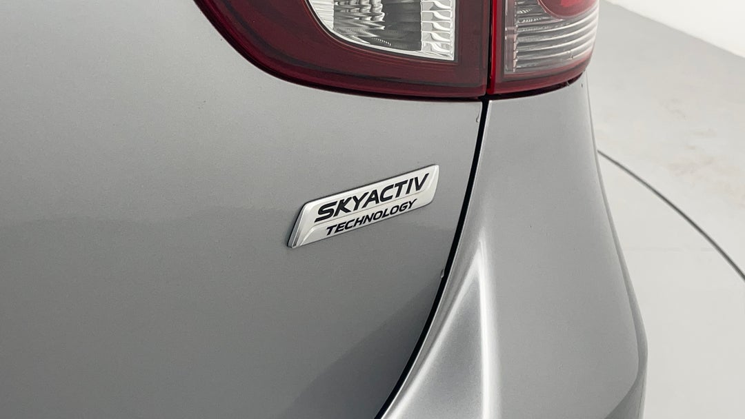 Badge (Boot Right Side)