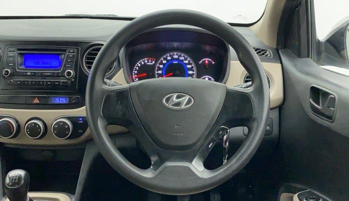 2016 Hyundai Grand i10 MAGNA 1.2 KAPPA VTVT, CNG, Manual, 82,442 km, Steering Wheel Close Up