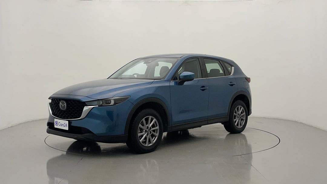 Left Front Diagonal (45- Degree) View