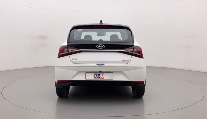 2021 Hyundai NEW I20 SPORTZ 1.2 MT DUAL TONE, Petrol, Manual, 32,732 km, Back/Rear