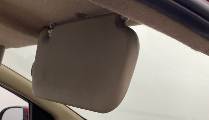 2011 Hyundai i20 SPORTZ 1.2 O, Petrol, Manual, 50,161 km, Ceiling - Sun visor missing