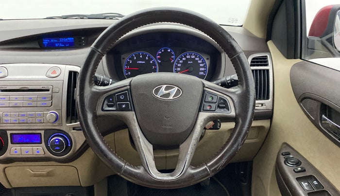 2011 Hyundai i20 SPORTZ 1.2 O, Petrol, Manual, 50,161 km, Steering Wheel Close Up