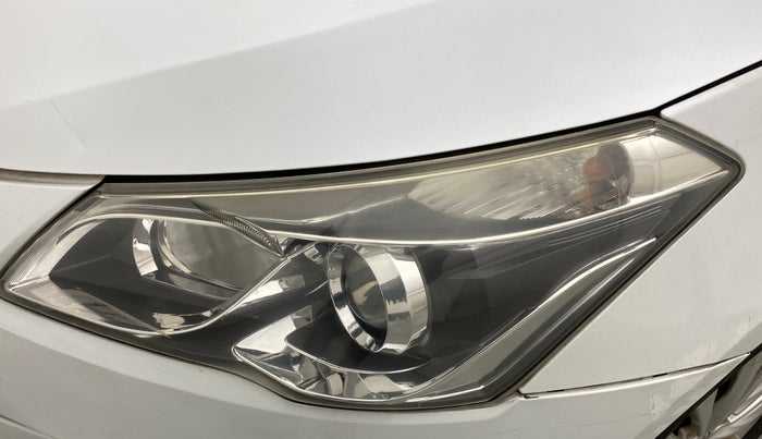 2016 Maruti Ciaz ZXI AT, Petrol, Automatic, 44,476 km, Left headlight - Faded