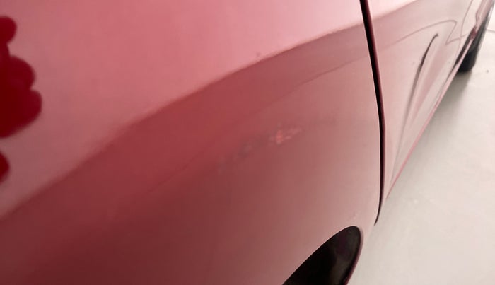 2016 Hyundai Grand i10 Magna 1.2 AT  VTVT, Petrol, Automatic, 19,606 km, Right quarter panel - Minor scratches