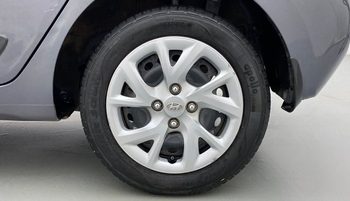 2019 Hyundai Grand i10 MAGNA 1.2 VTVT, Petrol, Manual, 23,398 km, Left Rear Wheel