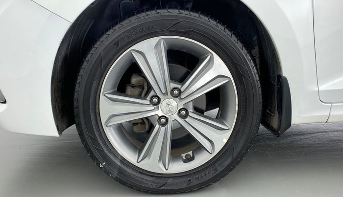 2018 Hyundai Verna 1.6 SX VTVT, Petrol, Manual, 37,834 km, Left Front Wheel