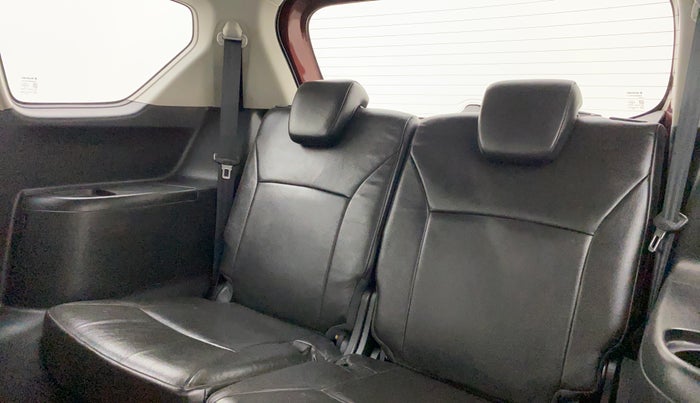 2019 Maruti XL6 ALPHA AT, Petrol, Automatic, 30,084 km, Third Seat Row ( optional )