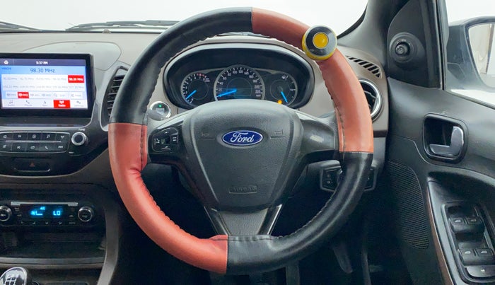 2018 Ford FREESTYLE TITANIUM 1.2 TI-VCT MT, Petrol, Manual, 74,462 km, Steering Wheel Close Up
