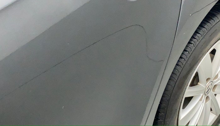 2015 Volkswagen Vento HIGHLINE PETROL AT, Petrol, Automatic, 79,764 km, Rear left door - Minor scratches