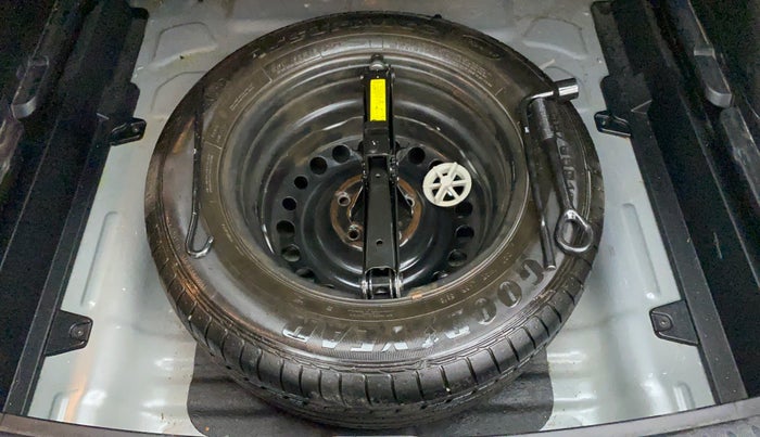 2019 KIA SELTOS HTK 1.5 PETROL, Petrol, Manual, 26,009 km, Spare Tyre