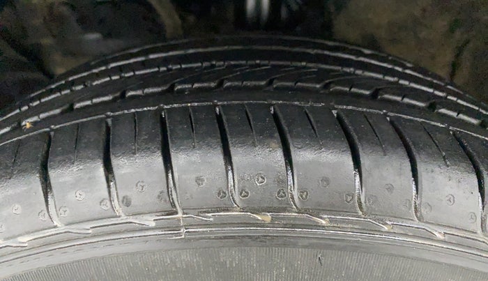 2019 KIA SELTOS HTK 1.5 PETROL, Petrol, Manual, 26,009 km, Left Front Tyre Tread