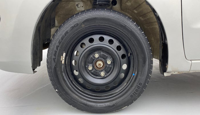 2017 Maruti Wagon R 1.0 VXI, Petrol, Manual, 38,572 km, Left Front Wheel