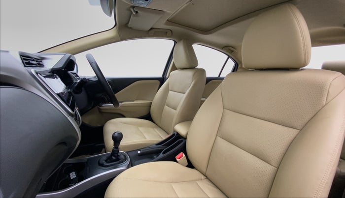 2019 Honda City ZX MT PETROL, Petrol, Manual, 20,082 km, Right Side Front Door Cabin
