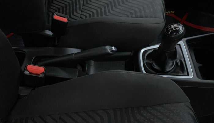 2020 Maruti Swift VXI, Petrol, Manual, 76,419 km, Gear Lever