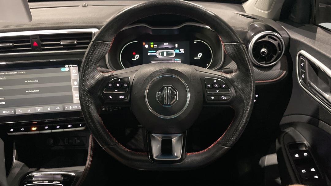 2022 MG ZS EV Essence, Automatic, 31199 km, Steering Wheel Close-up