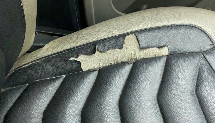 2018 Tata Tiago XTA PETROL, CNG, Automatic, 91,679 km, Front left seat (passenger seat) - Cover slightly torn