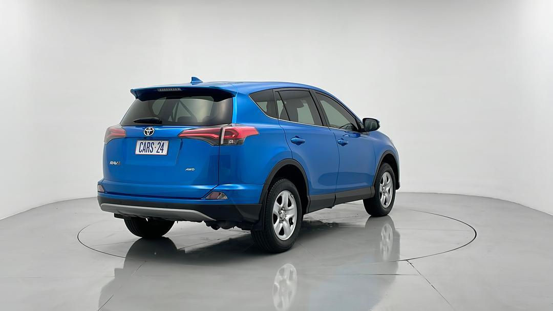 2018 Toyota RAV4 Gx (4x4), Automatic, 30481 km, Right Back Diagonal (45- Degree) View